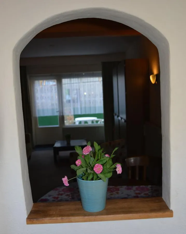 Hotel B&B Bergzicht Valkenburg aan de Geul 0*,